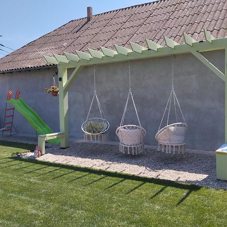 Agropensiune Caban Юриловка Екстериор снимка